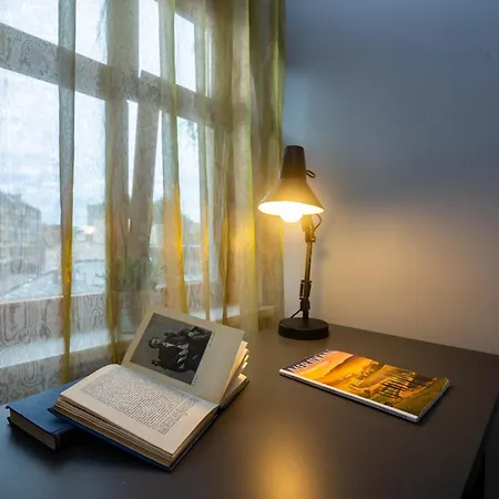 Charming 3-bedroom Center Flat Appartement